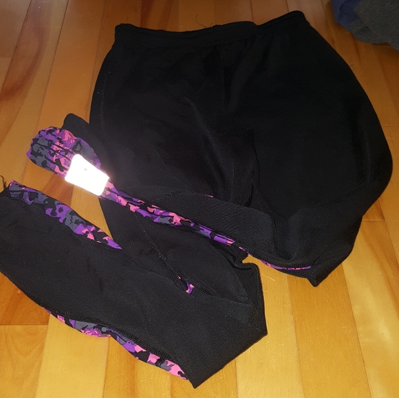 Everything from lulu,old navy, Adidas and more! - Picture 7 of 16